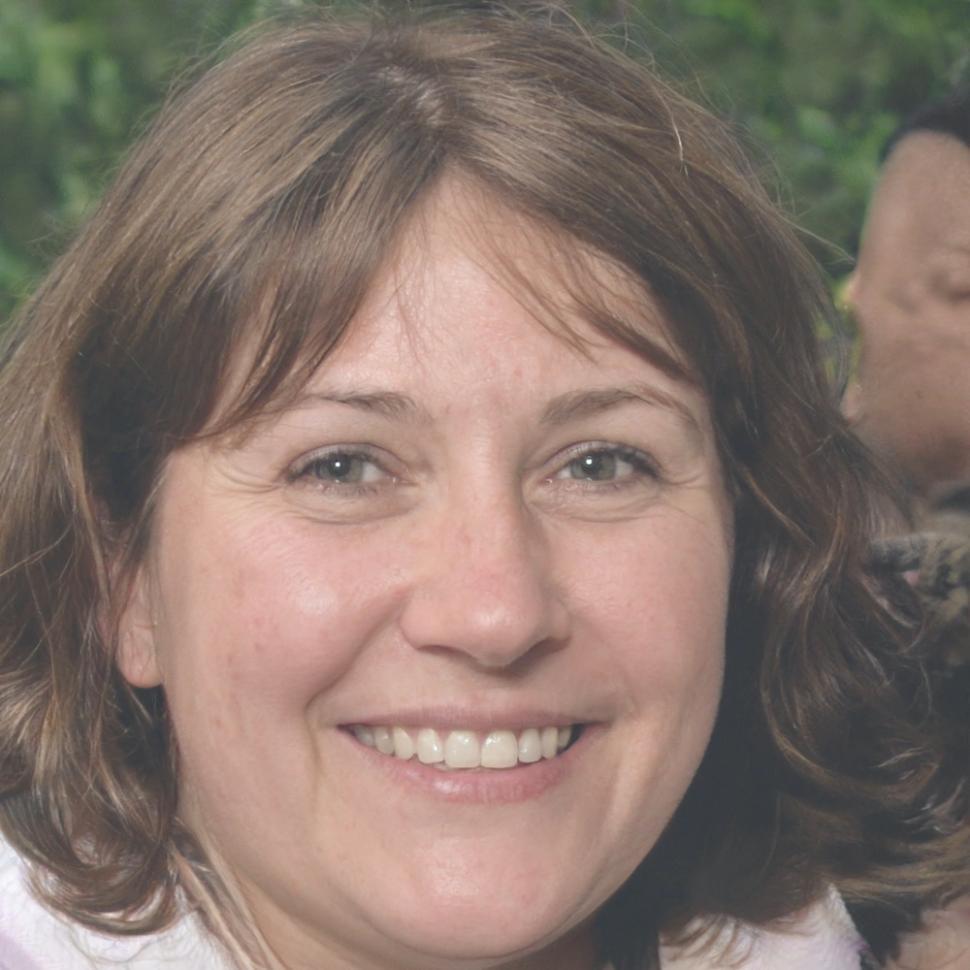 Teodora Vasileva - Senior Financial Advisor